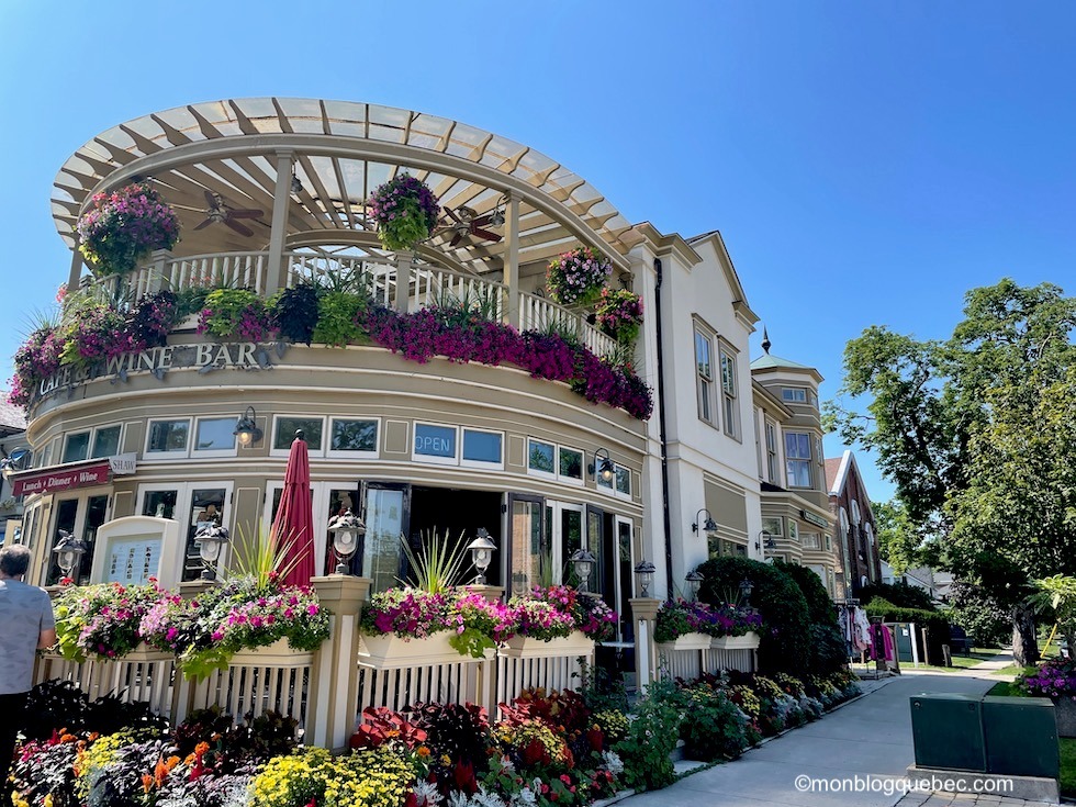 Incontournables en Ontario Niagara-on-the-lake Village fleuri